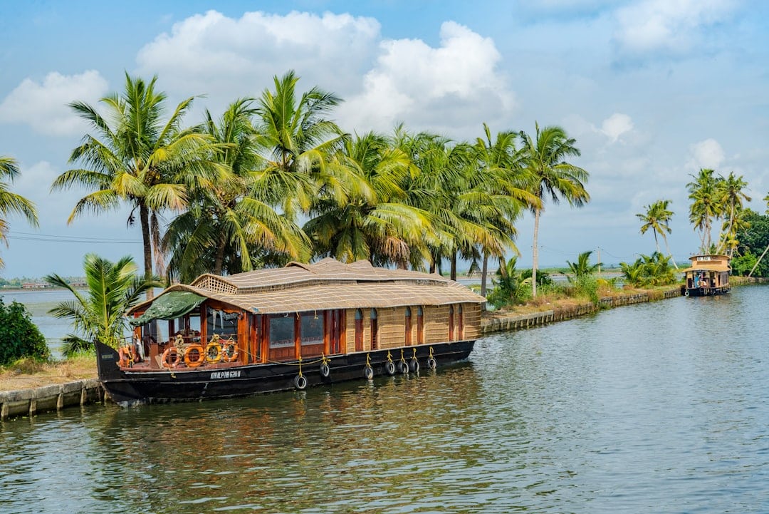 Kerala 7 Days Honeymoon Itinerary 2026 (Complete Guide)